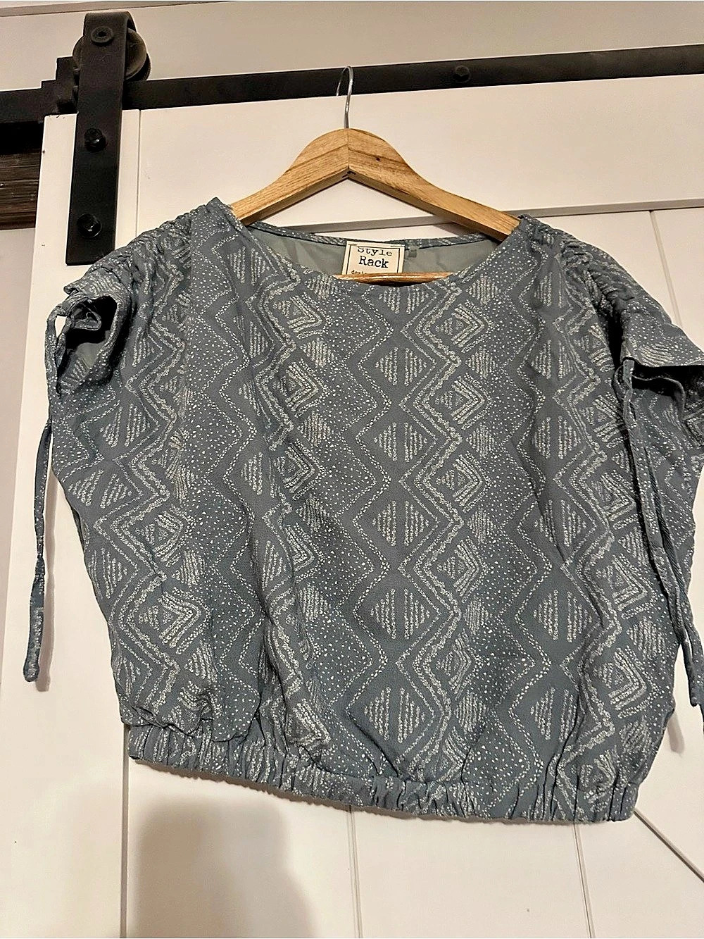 Geometric Crop Top in Blue Gray